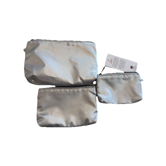 Sold - Picture 2 of 6